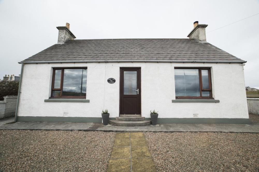 Road End Cottage Port of Ness 외부 사진